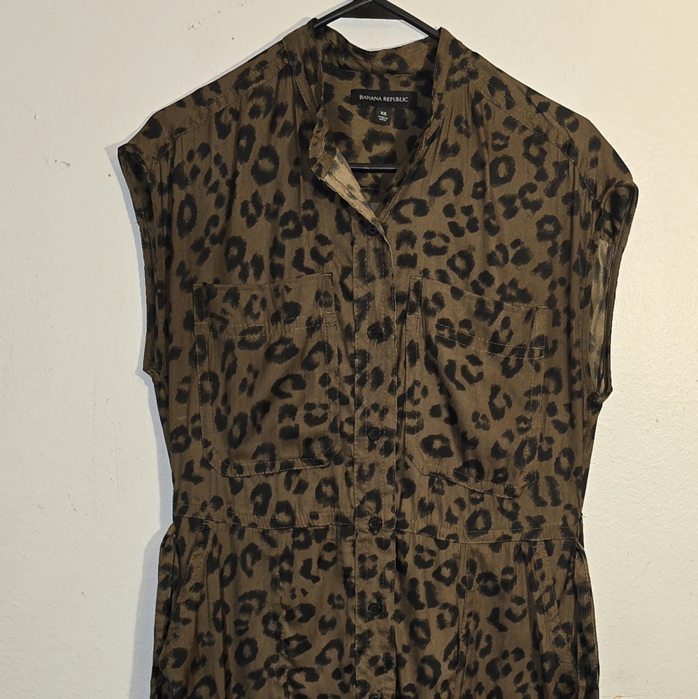 Banana Republic Brown and Black Sheath Midi Dress